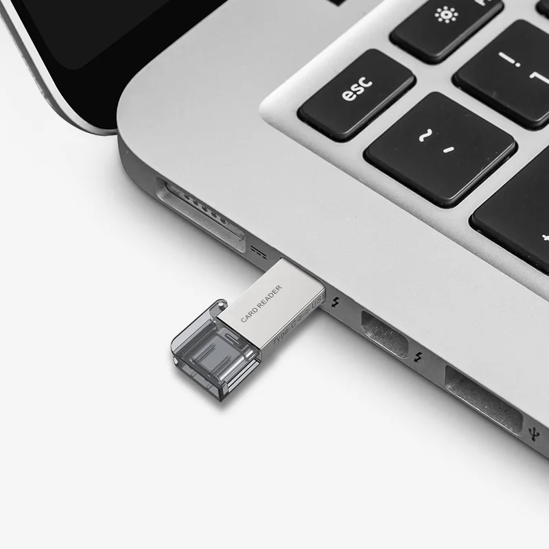 LUXWALLET C-Transit - USB-C Naar USB 2.0 Kaartlezer - Compatibel Met Micro SD Kaart - Plug-and-Play - Compact en Draagbaar – Zilver - Afbeelding 4